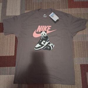 Men's Nike Panda loose fit t-shirt